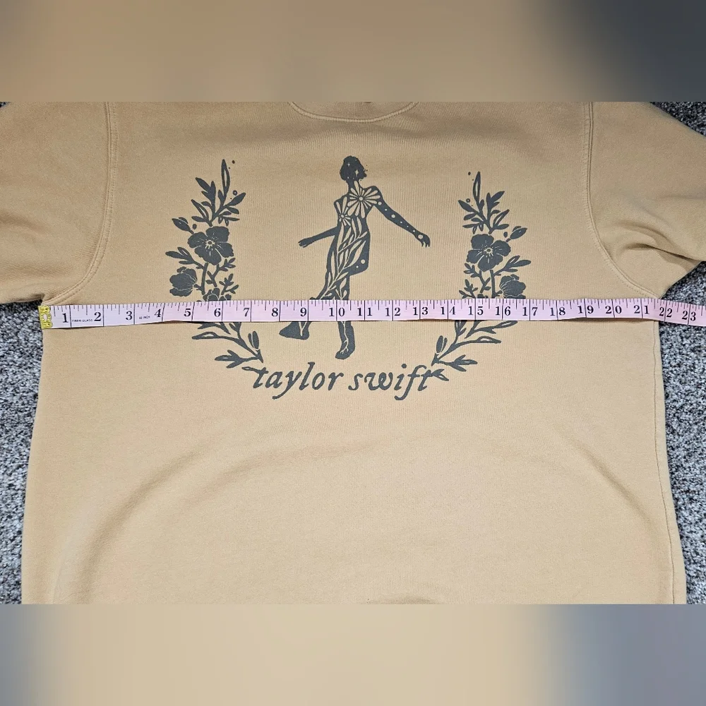Taylor Swift Folklore Era Still On That Tightrope Crewneck Yellow Size L - Picture 6 of 8